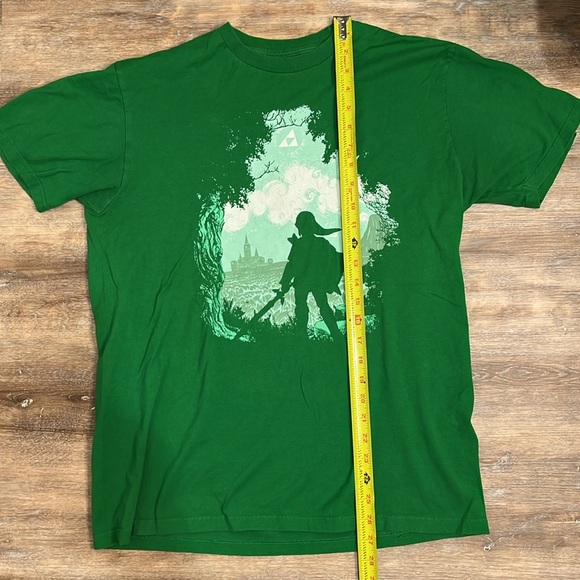 Bustedtees Men’s Large Legend of Zelda Green Graphic Tshirt - Picture 7 of 9